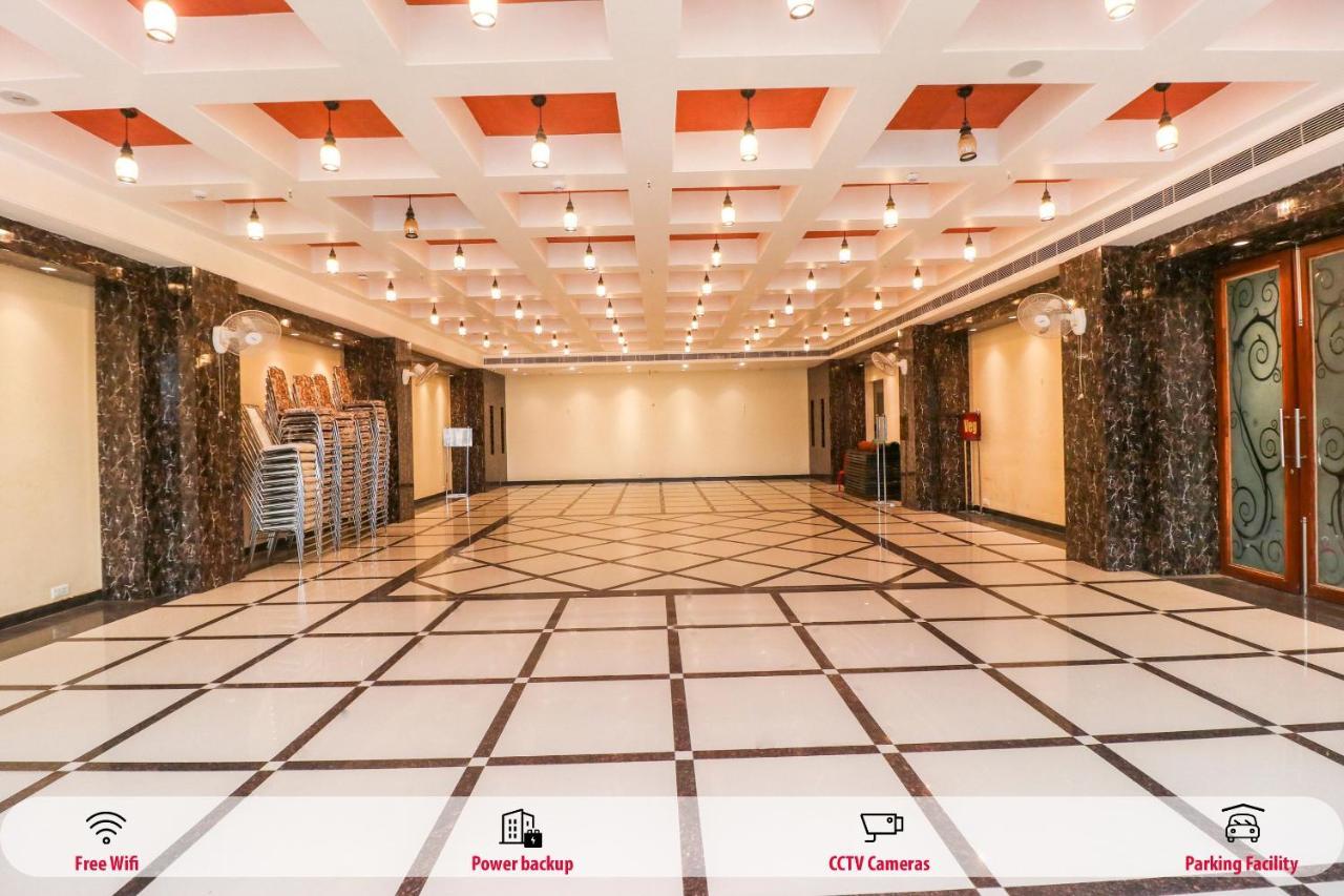 Hotel Oyo Flagship 69860 Mastana Palace à Bénarès Extérieur photo